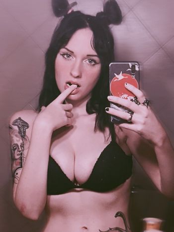 Goth cyborg gf