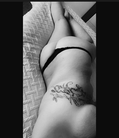 lea92 OnlyFans picture