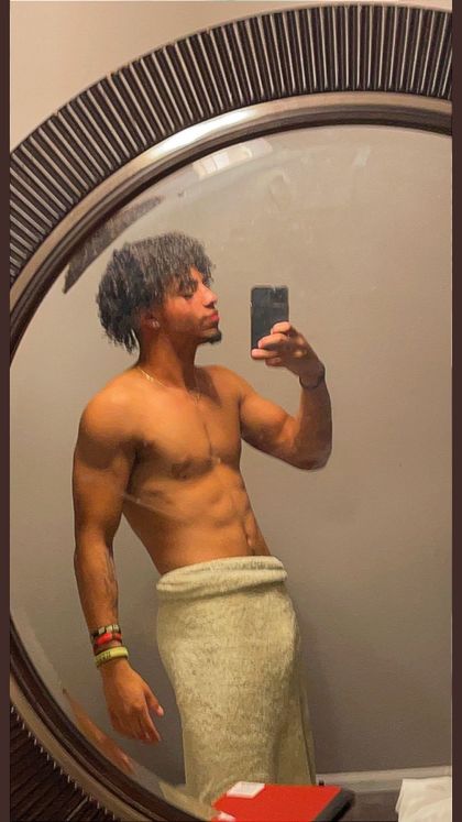 nathenialdsmith OnlyFans picture