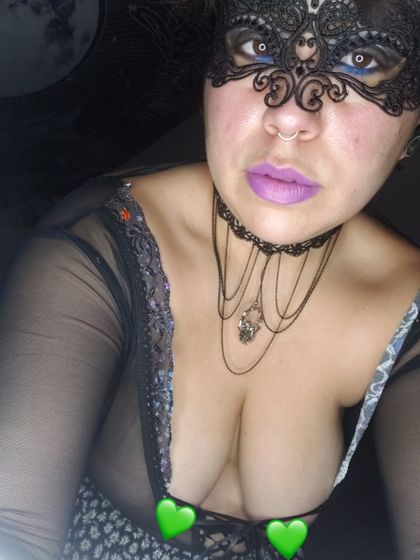 lisasativa OnlyFans picture