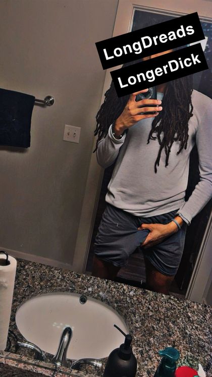 longlockslongerdick OnlyFans picture