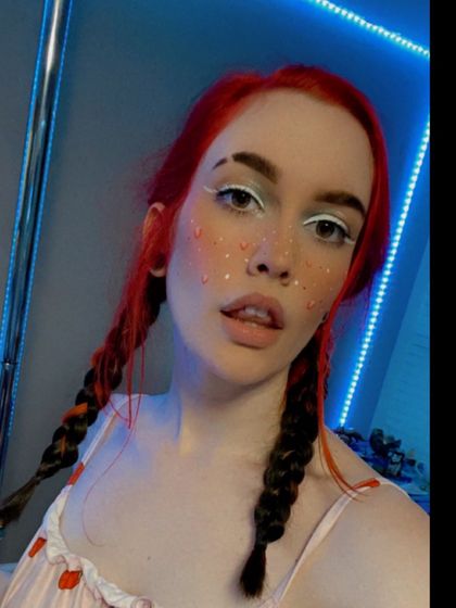 squishmymallows OnlyFans picture