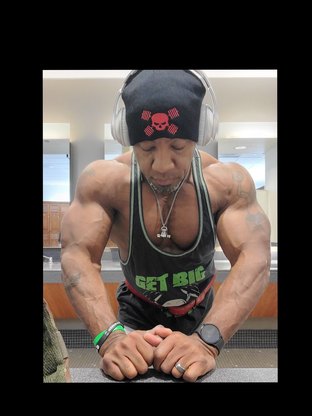 yourtrainerschoctrainer OnlyFans profile picture