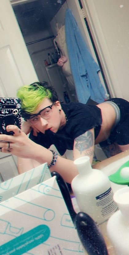 olliealchemy OnlyFans picture