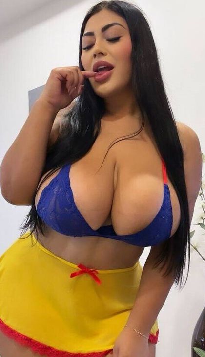 bigtits_dani OnlyFans picture