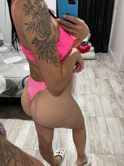 elizabetcaroline OnlyFans picture
