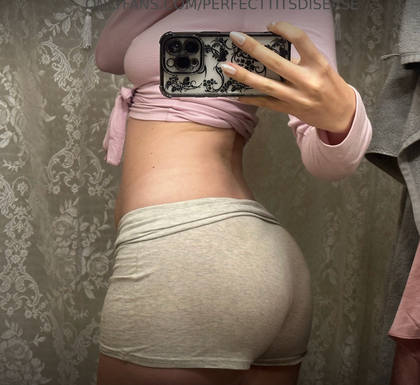 perfecttitsdisease OnlyFans picture