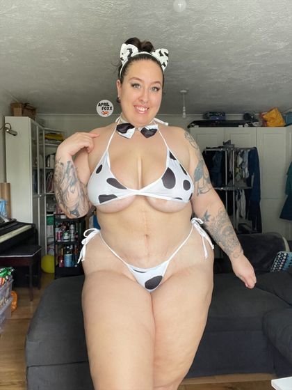 aprilfoxxxx OnlyFans picture