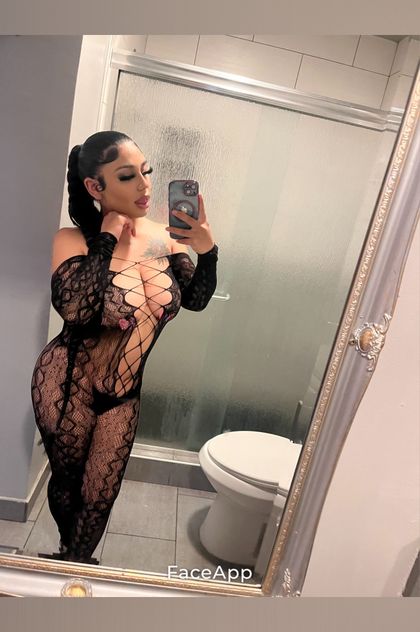officialmelyy OnlyFans picture