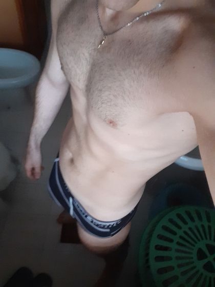 kratongow2810 OnlyFans picture