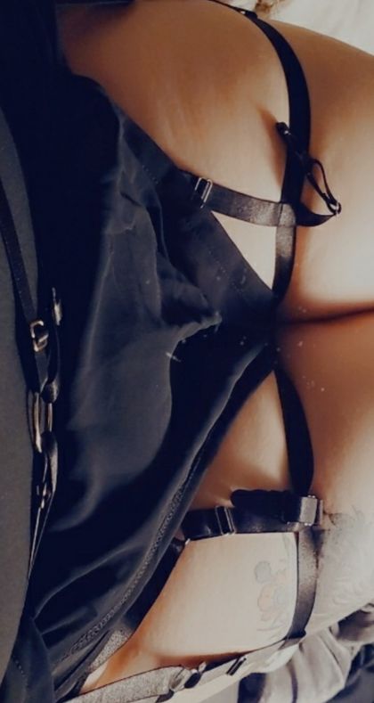 persieproserpina OnlyFans picture