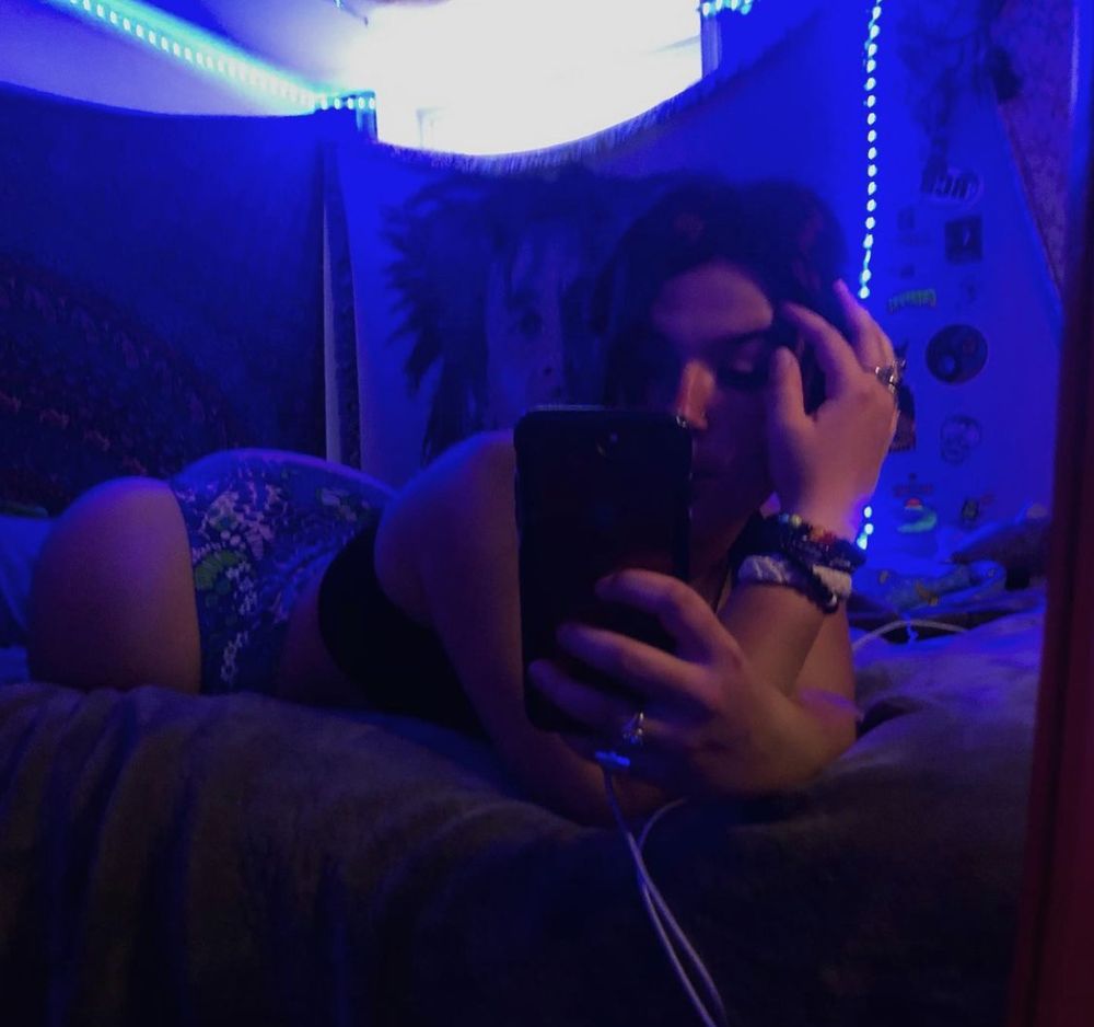 abbie2442 OnlyFans profile picture