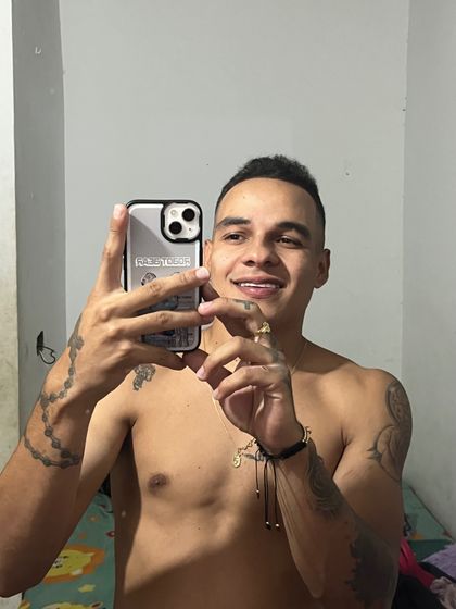 u323094250 OnlyFans picture