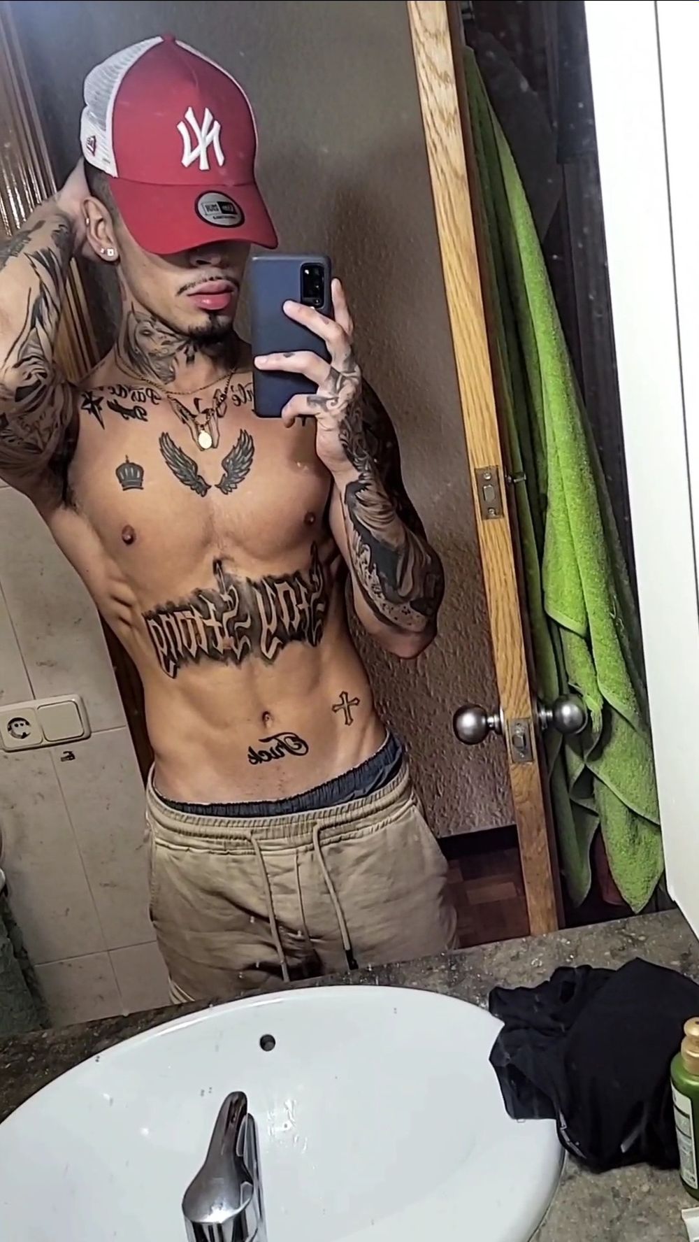 horn18k OnlyFans profile picture