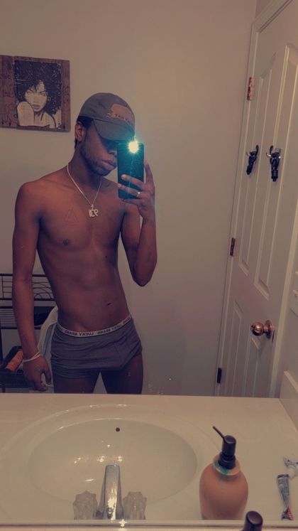 royaltay69 OnlyFans picture