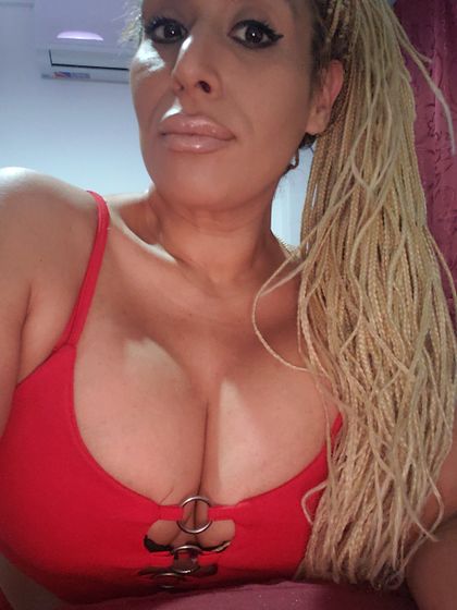 lorettta1982 OnlyFans picture