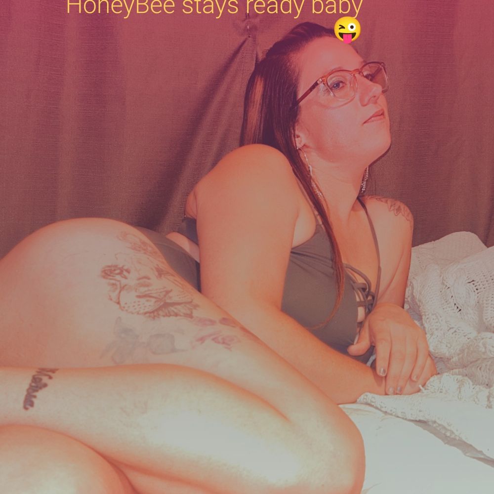 honeybee1993m OnlyFans - Free Trial - XXX Photos | FansMetrics.com