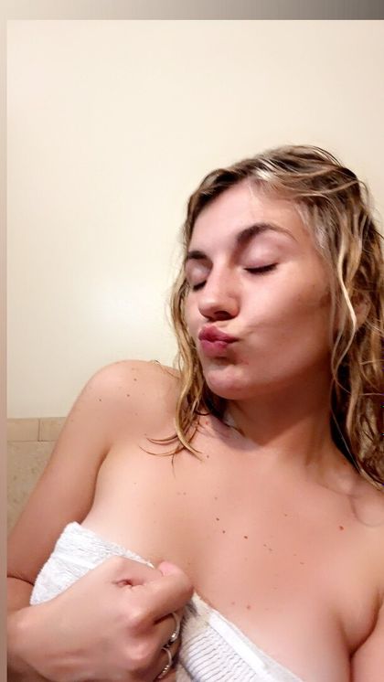 greeneyedfreakkxx OnlyFans picture