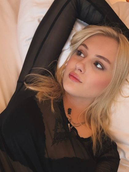 xblondiexgerman OnlyFans picture