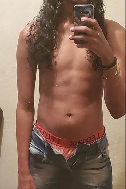 u106429750 OnlyFans picture