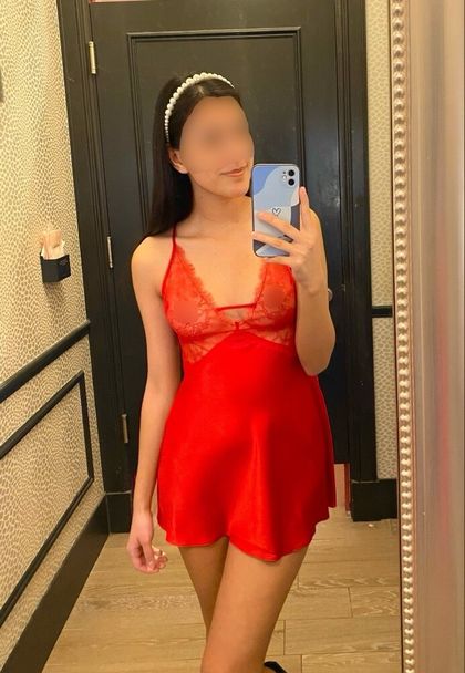 adrianaxlaveau OnlyFans picture