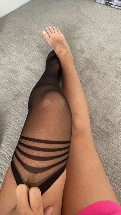 oneofakindfeetteacher OnlyFans picture