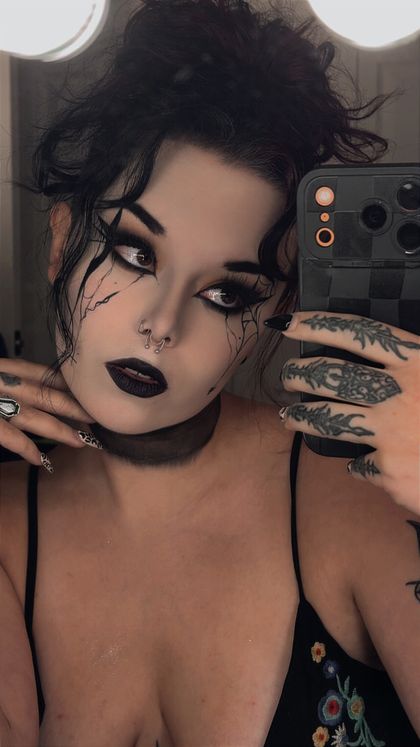 venomous_valentines666 OnlyFans picture