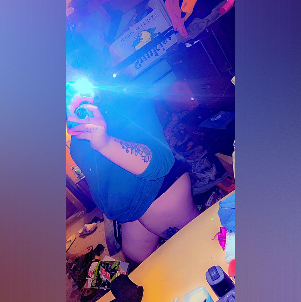 tatted_mom_10 OnlyFans profile picture