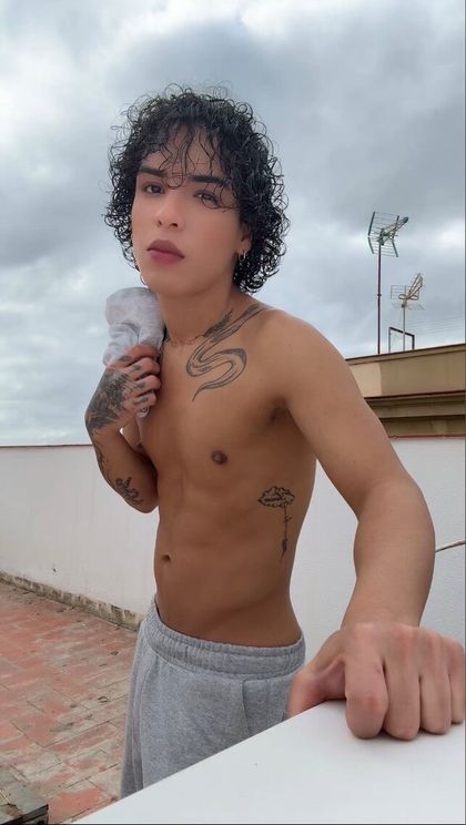 tian_twink OnlyFans picture