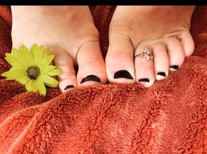 feet.for.fee OnlyFans picture
