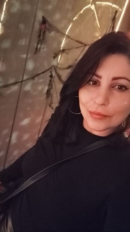 azizat OnlyFans picture