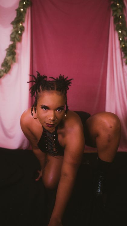 pynkhon3y OnlyFans picture