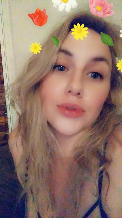 cherry.cakes OnlyFans picture