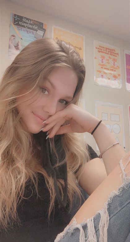 ash.blair OnlyFans picture
