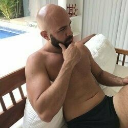 mr.madeira OnlyFans picture