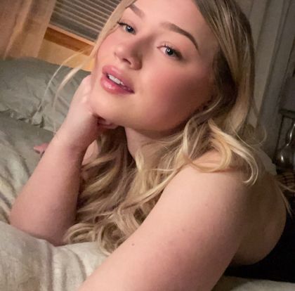 xmadelineo OnlyFans picture