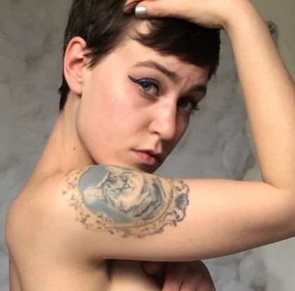 naughtylittlepeanut OnlyFans picture