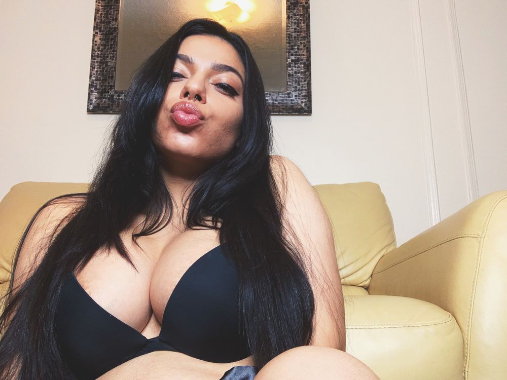 theladytoro OnlyFans profile picture