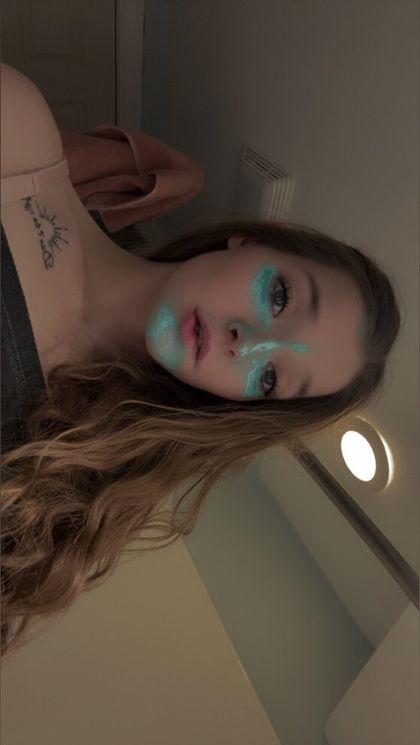 alliecrescent OnlyFans picture