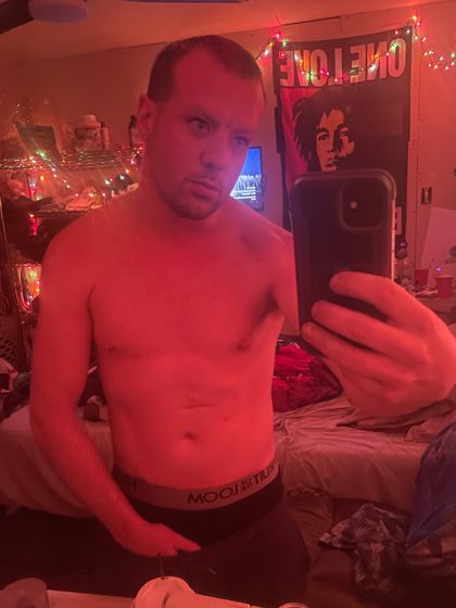 tynolan13 OnlyFans picture