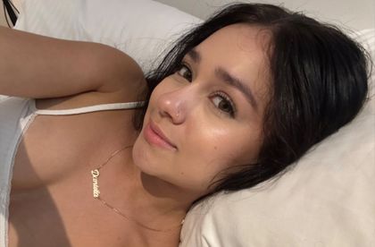lucyjoness OnlyFans picture