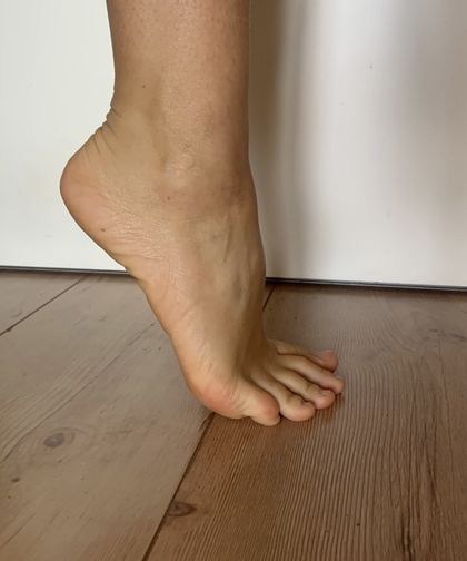 fancyfeetlani OnlyFans picture