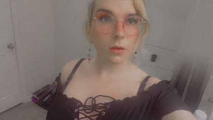 kiwisuccubi OnlyFans picture
