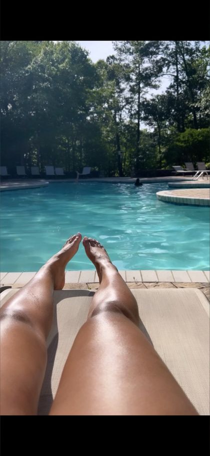gorgeoussolesvip OnlyFans picture