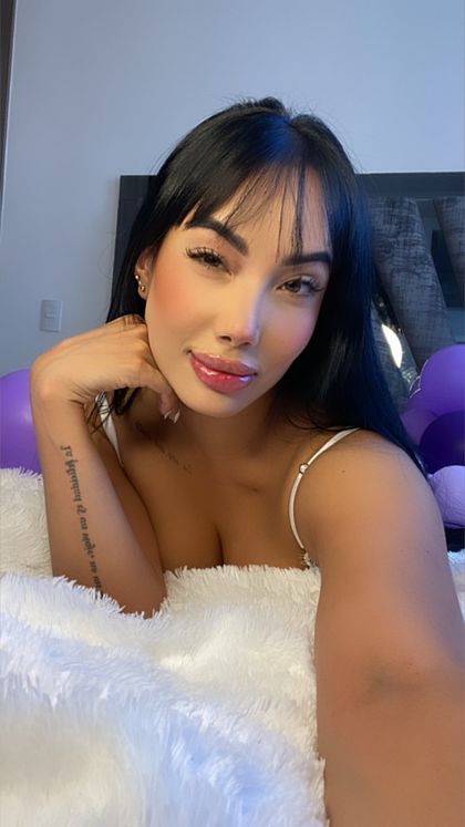 bloom_aria OnlyFans picture