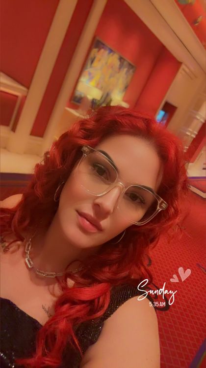 karmkiss OnlyFans picture