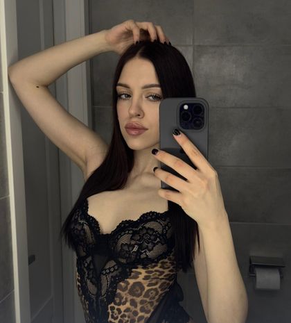 maybe_mira OnlyFans picture