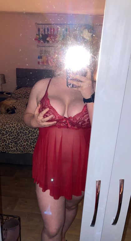 missscherryred OnlyFans picture
