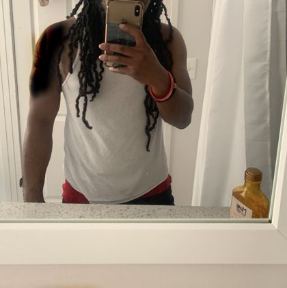 locdking OnlyFans picture