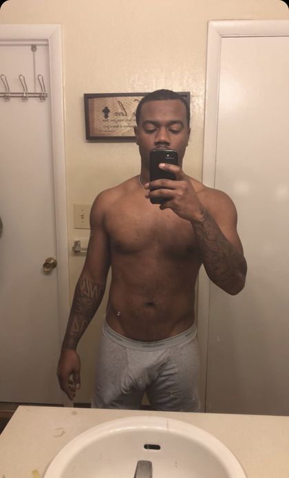 roughandromantic OnlyFans picture
